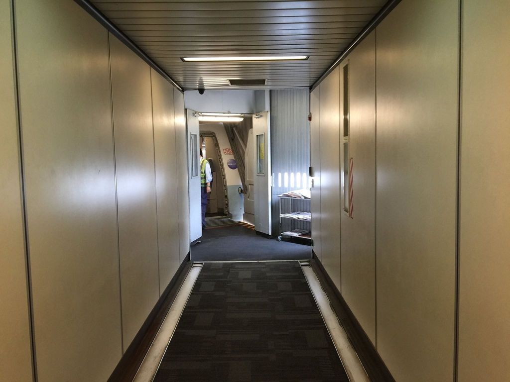 1301IMG_3731 Jetbridge.jpg