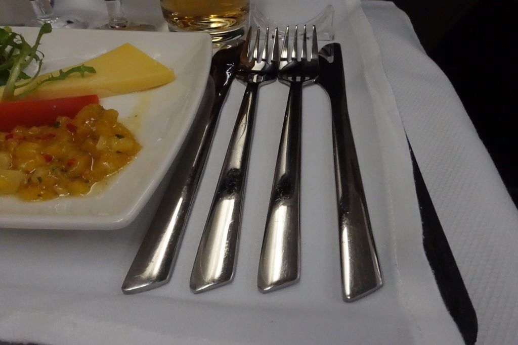 1940DSC09888 Metal Cutlery