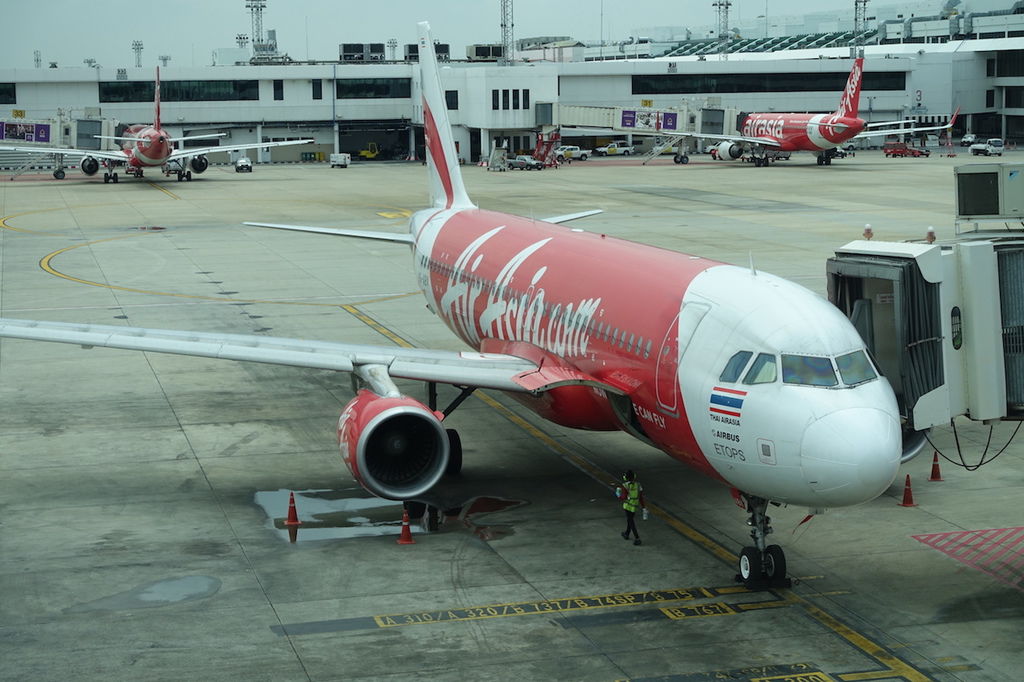 [分享] 201609 FD355 DMK-SIN 亞洲航空初體驗!