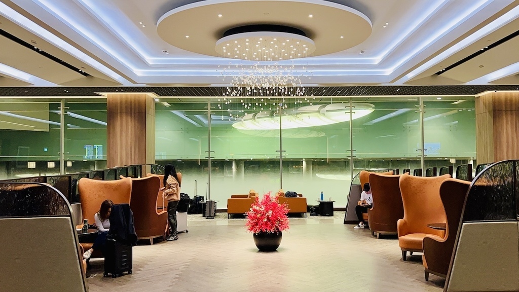 【貴賓室】新加坡 SIN :: SilverKris 銀刃貴