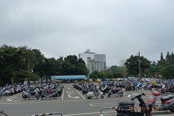 工兵第二中隊及砲兵隊現為「兵工廠轉運站」之停車場.jpg 工兵第二中隊及砲兵隊現為「兵工廠轉運站」之停車場.jpg