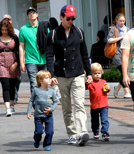 1339620950_matt-bomer-kids-article