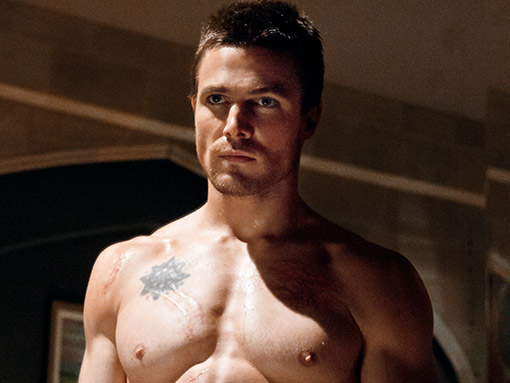 stephen-amell_510x383