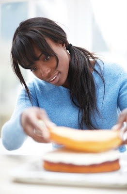 lorraine-pascale-cake.jpg