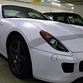 matte-white-ferrari-599-gtb.jpg