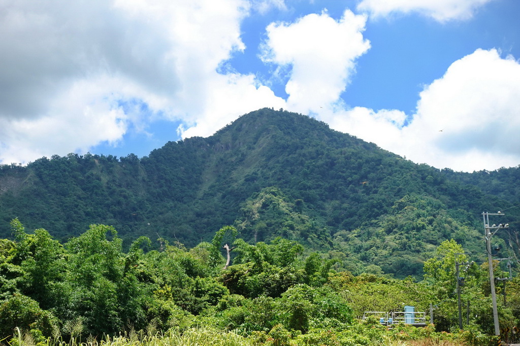 三腳南山、白馬亭、阿婆彎、大埔湖濱公園