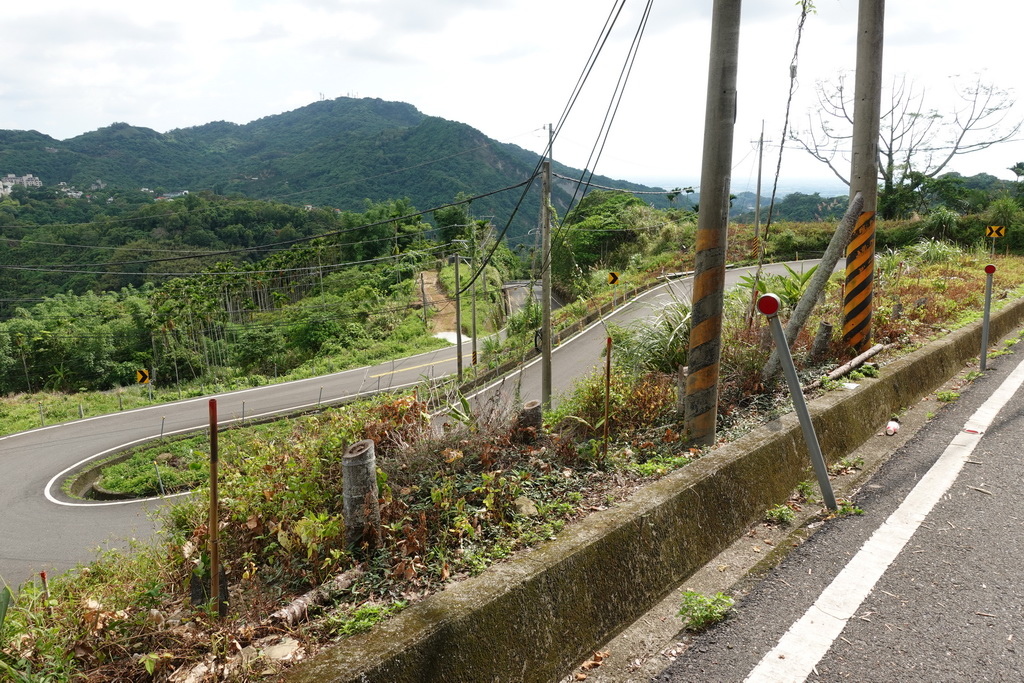 三腳南山、白馬亭、阿婆彎、大埔湖濱公園