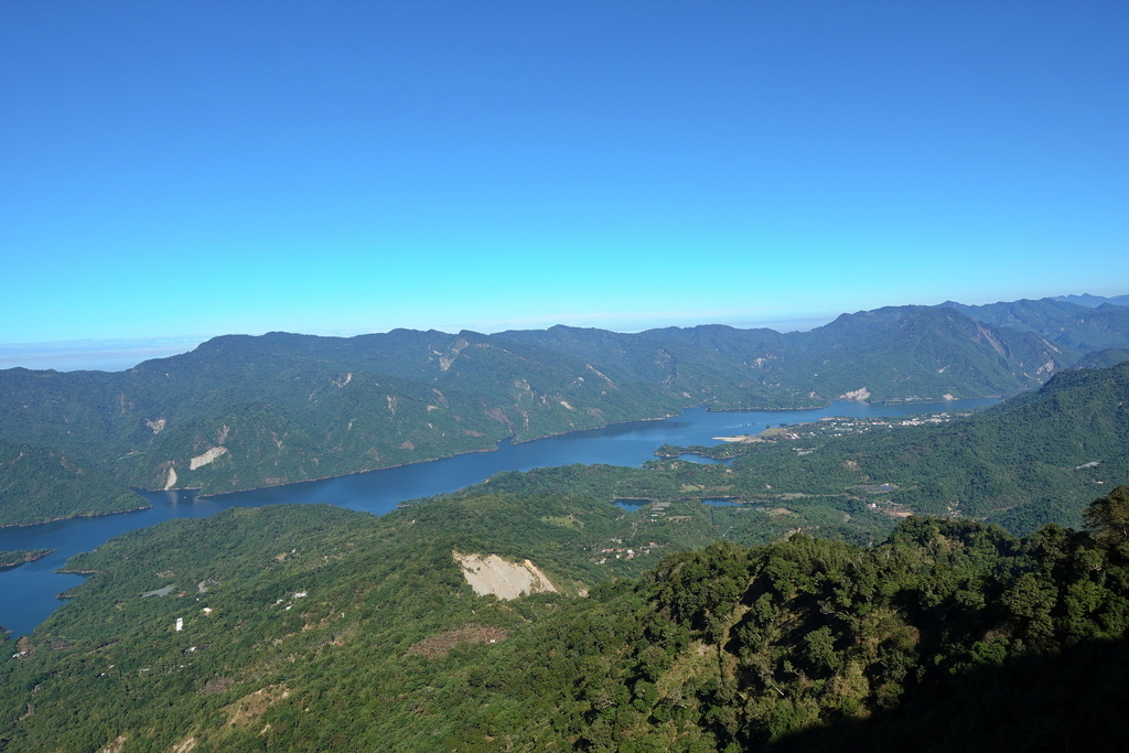 三腳南山、白馬亭、阿婆彎、大埔湖濱公園