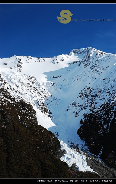 庫克山更近了 庫克山更近了
