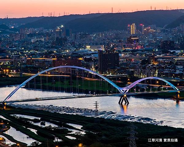 瑞典月灣 「麗寶北歐莊園5期」新月三街22-40坪（內有家配