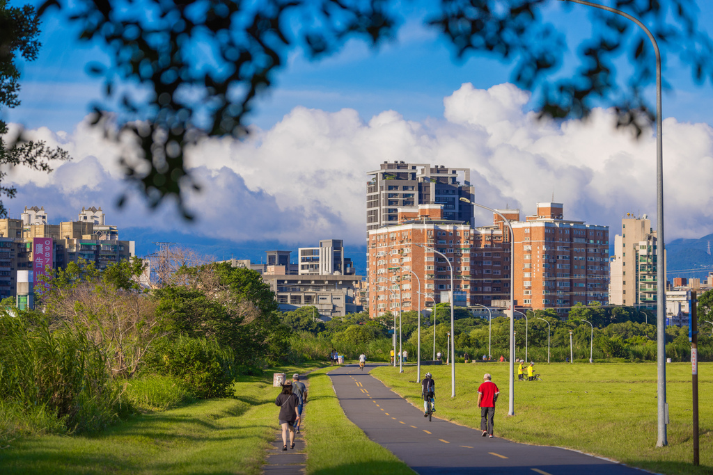 環河西路河濱公園.jpg 環河西路河濱公園.jpg