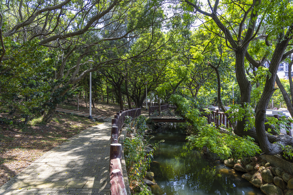 公一公園.jpg 公一公園.jpg