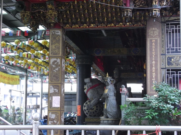 怪廟.JPG 怪廟.JPG