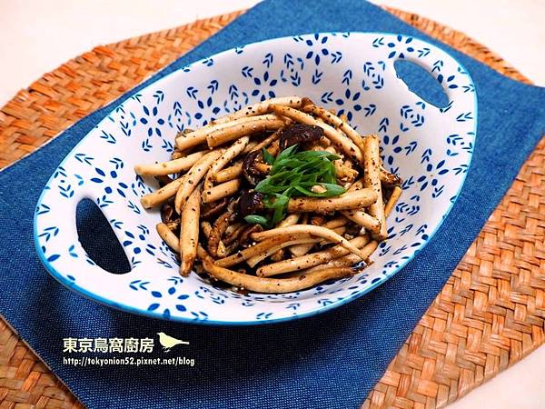 [食譜] 奶油黑胡椒柳松菇