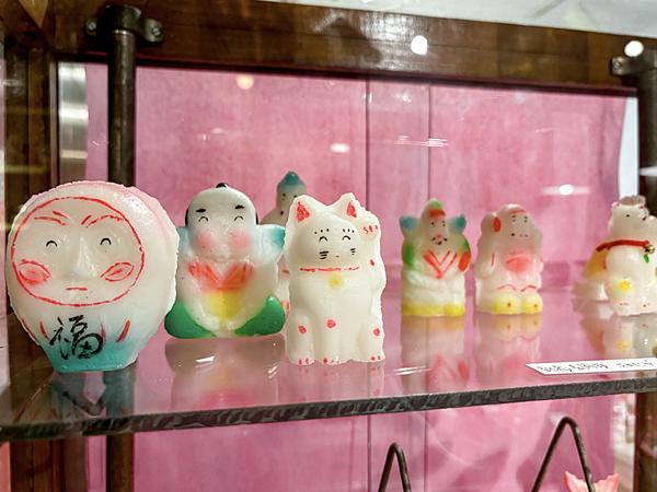 🎎「西荻雛祭」眾店家用精緻雛人形娃娃與大家分享福氣
