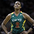 110714  銀星 v.s 暴風 - Swin Cash