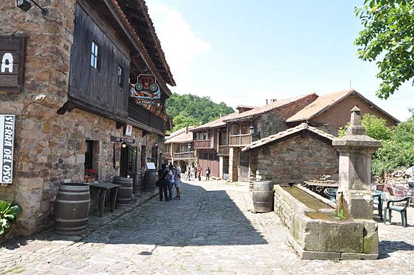 DSC_2853.JPG DSC_2853.JPG