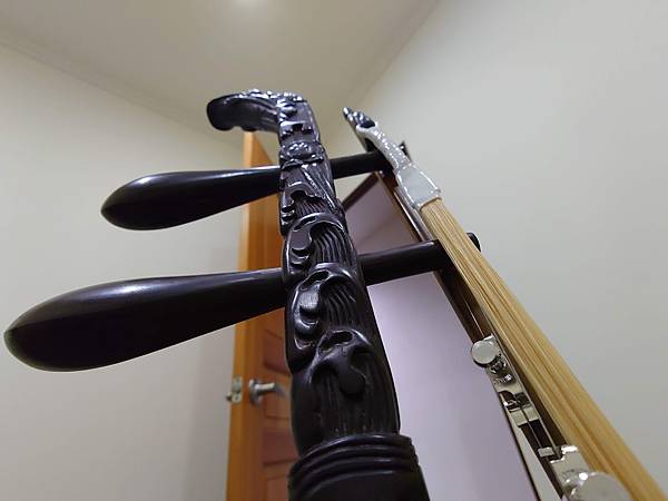 二胡 王根興? 詳細不明 二胡 王根興