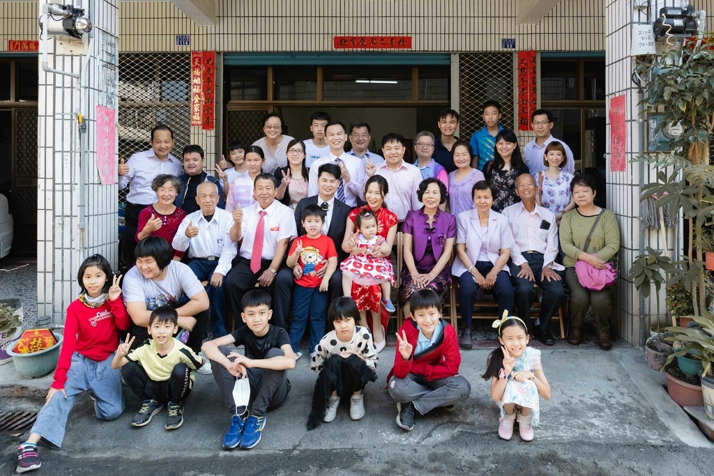 First-61.jpg First-61.jpg