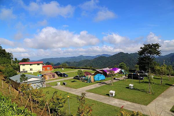 耀婆山露營區