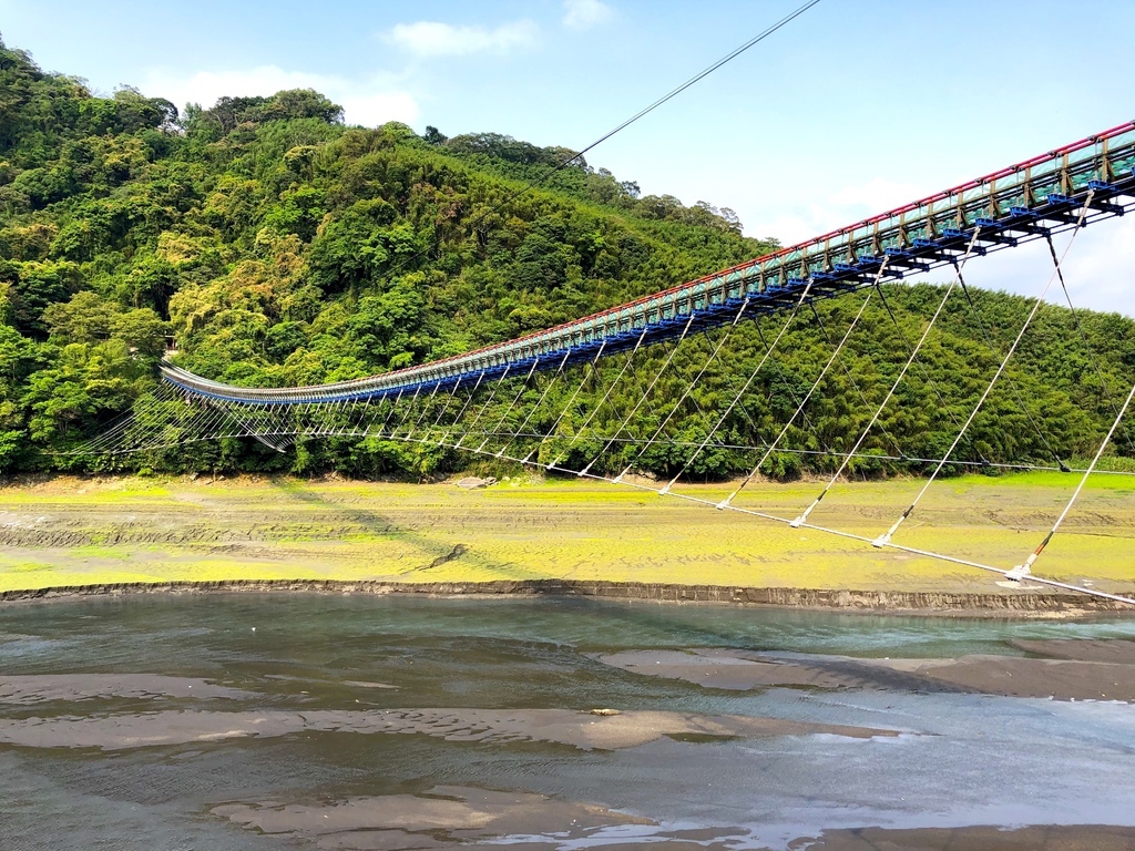 新溪口吊橋