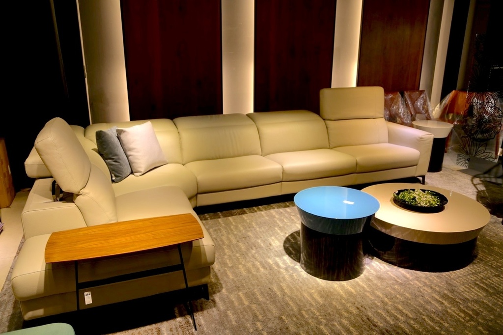 IMG_1594晶華傢俱 Large.jpeg