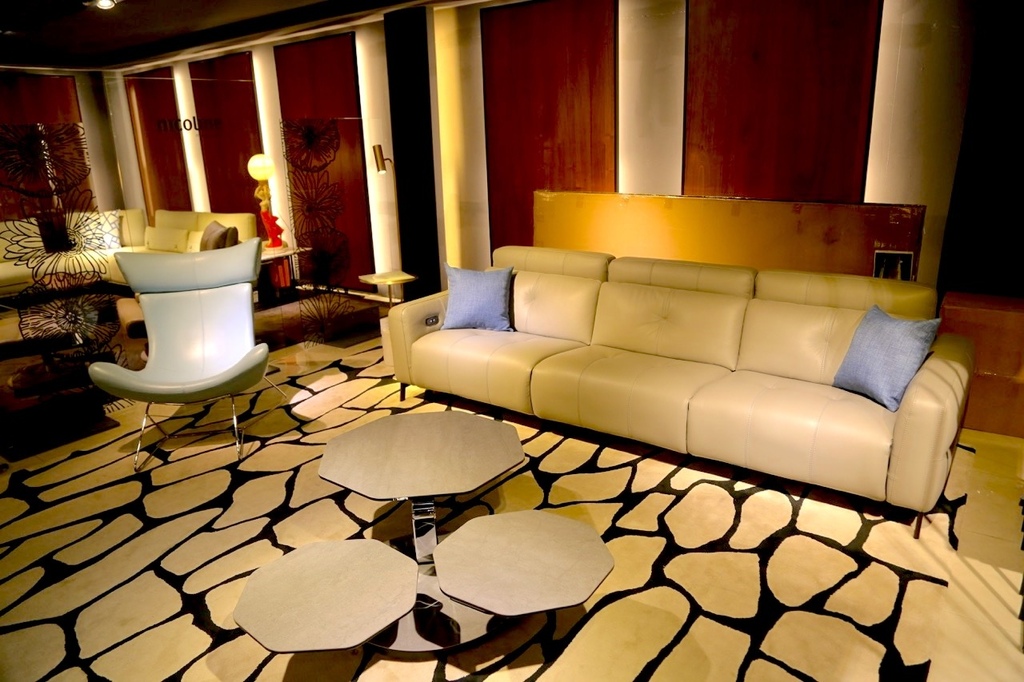 IMG_1574晶華傢俱 Large.jpeg