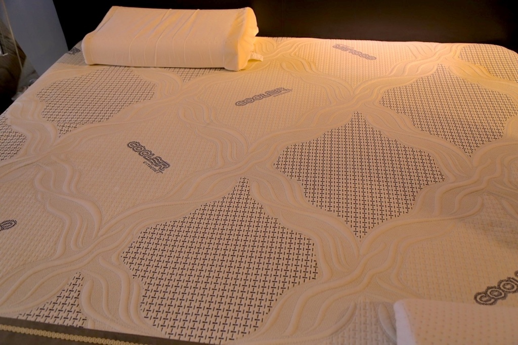 IMG_1764晶華傢俱 Large.jpeg