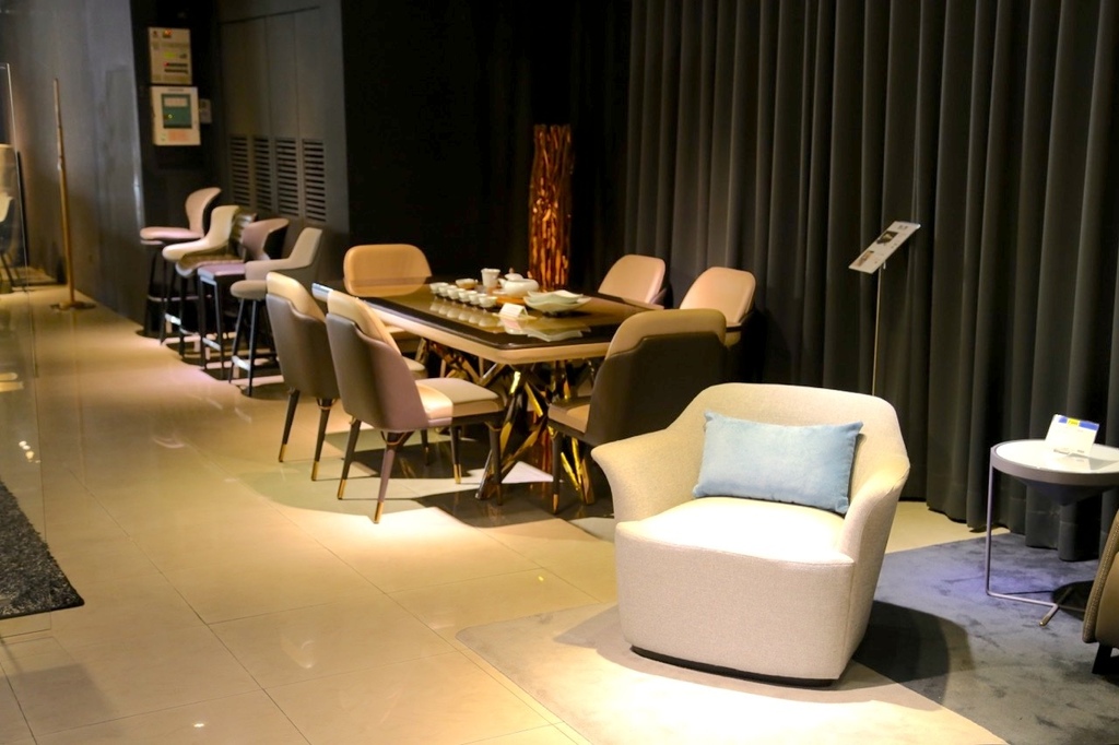 IMG_1512晶華傢俱 Large.jpeg