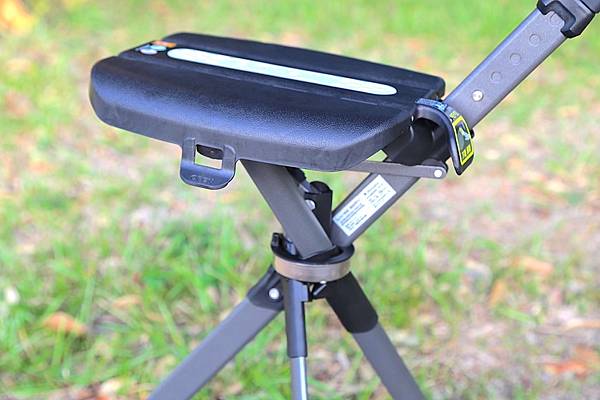 IMG_3715Ta-Da泰達隨身椅 .jpeg