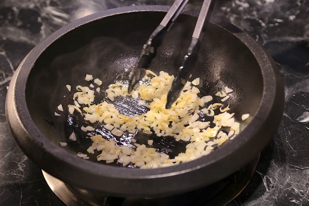 大碗螃蟹石頭火鍋IMG_8544.jpeg 大碗螃蟹石頭火鍋IMG_8544.jpeg