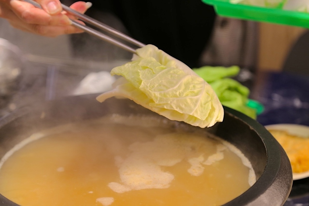 大碗螃蟹石頭火鍋IMG_8576.jpeg 大碗螃蟹石頭火鍋IMG_8576.jpeg