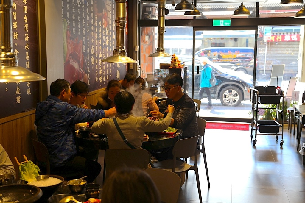 大碗螃蟹石頭火鍋IMG_8735.jpeg 大碗螃蟹石頭火鍋IMG_8735.jpeg