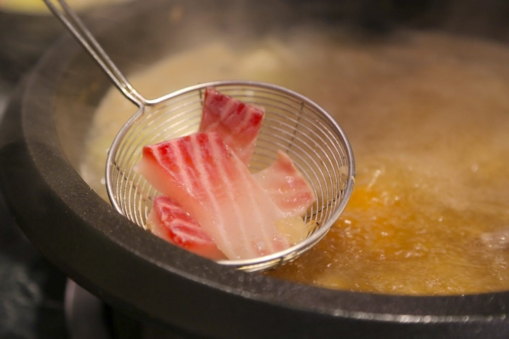 大碗螃蟹石頭火鍋IMG_8619.jpeg 大碗螃蟹石頭火鍋IMG_8619.jpeg