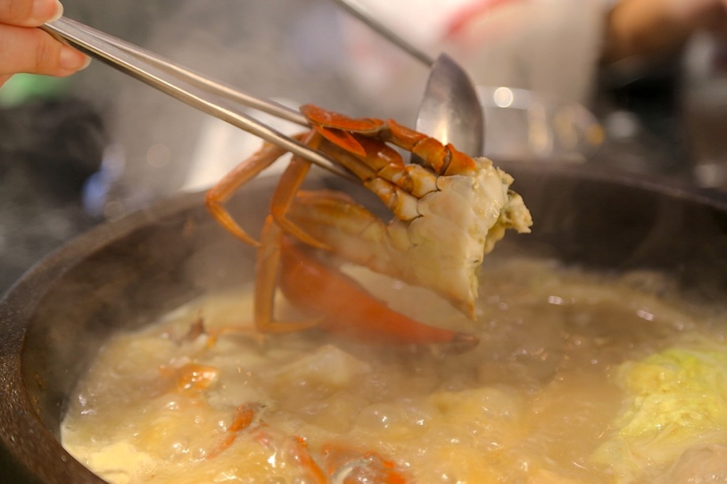 大碗螃蟹石頭火鍋IMG_8718.jpeg 大碗螃蟹石頭火鍋IMG_8718.jpeg