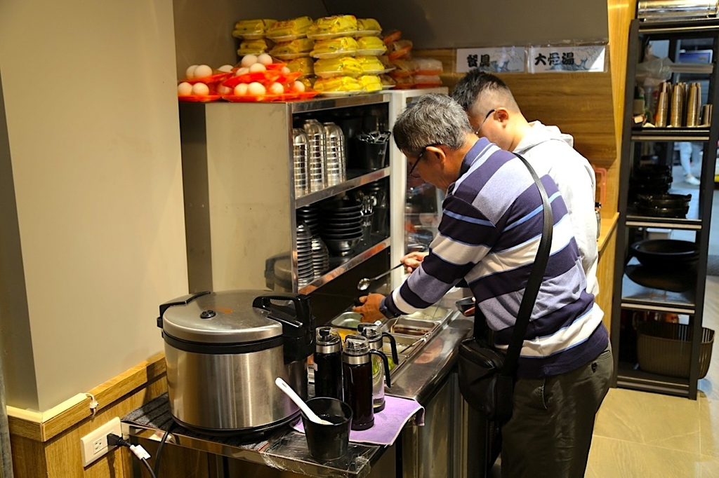 大碗螃蟹石頭火鍋IMG_8520.jpeg 大碗螃蟹石頭火鍋IMG_8520.jpeg