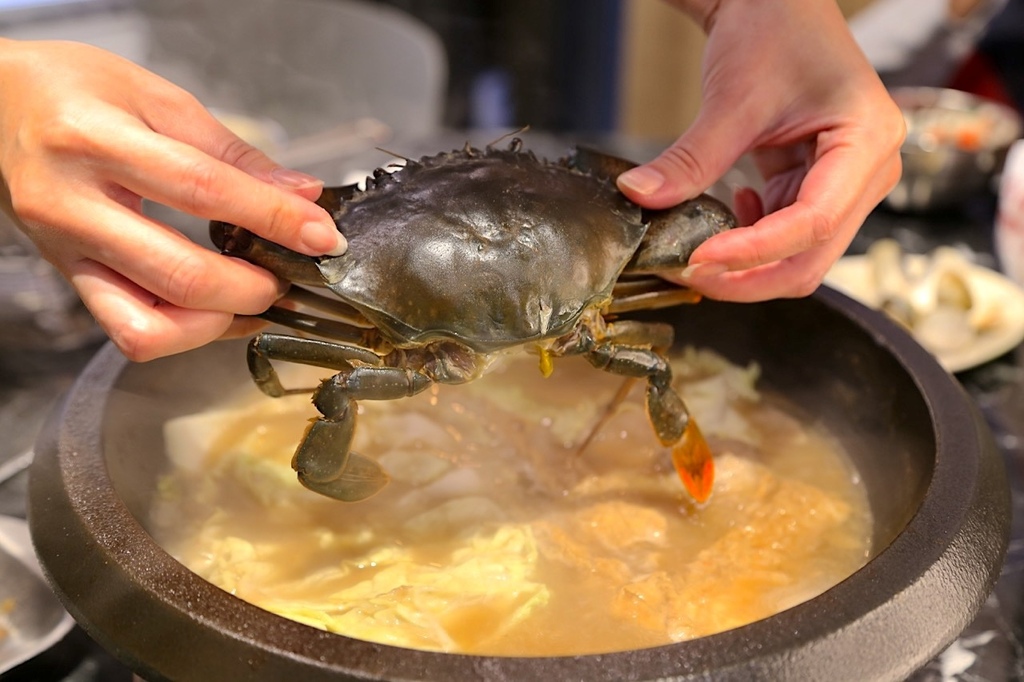 大碗螃蟹石頭火鍋IMG_8703.jpeg 大碗螃蟹石頭火鍋IMG_8703.jpeg