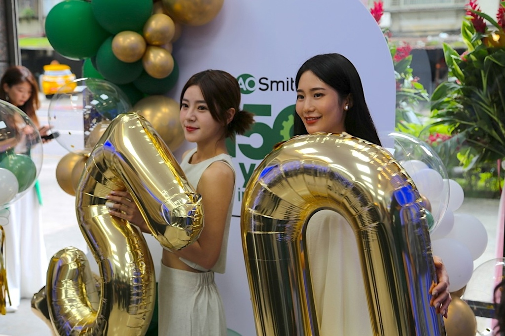 熱水器推薦》安全標配一氧化碳偵測器的精鋼系列瓦斯熱水器 A.