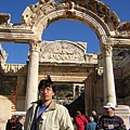 艾菲索斯城--哈德良神殿 (Temple of Hadrian)