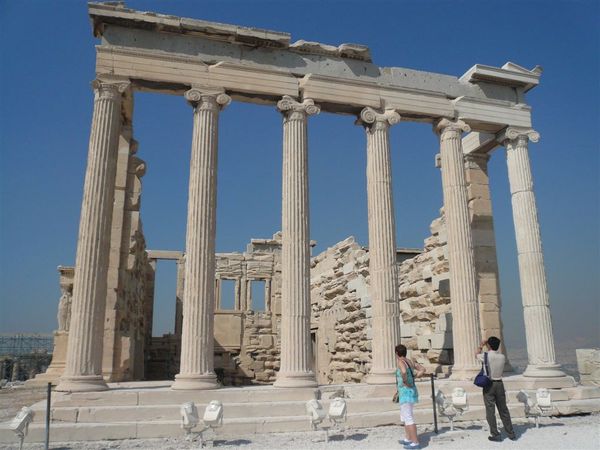 伊瑞克提翁神殿