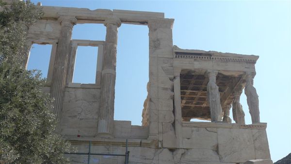 伊瑞克提翁神殿