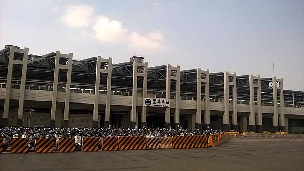 01豐原車站新站.jpg 01豐原車站新站.jpg