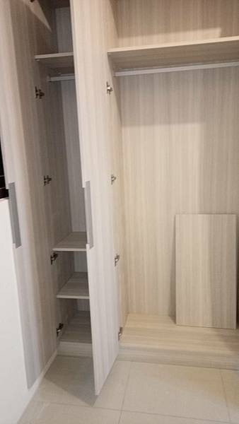 台中系統櫃設計推薦-衣櫃收納技巧大公開!從設計下手解決萬年收 台中系統櫃設計推薦-衣櫃收納技巧大公開!從設計下手解決萬年收