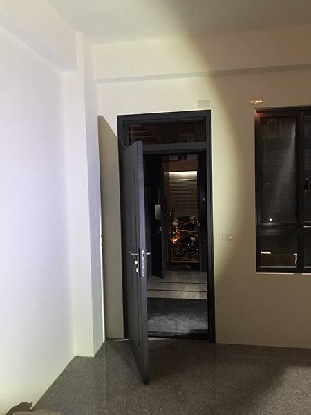 台中系統櫃設計推薦 - 『客廳』聰明收納千變萬化的驚喜與靈感 台中系統櫃設計推薦 - 『客廳』聰明收納千變萬化的驚喜與靈感