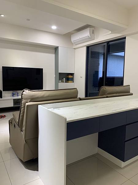 台中系統櫃設計推薦 - 溫柔莫蘭迪 打造現代小【貓】宅 調和 台中系統櫃設計推薦 - 溫柔莫蘭迪 打造現代小【貓】宅 調和