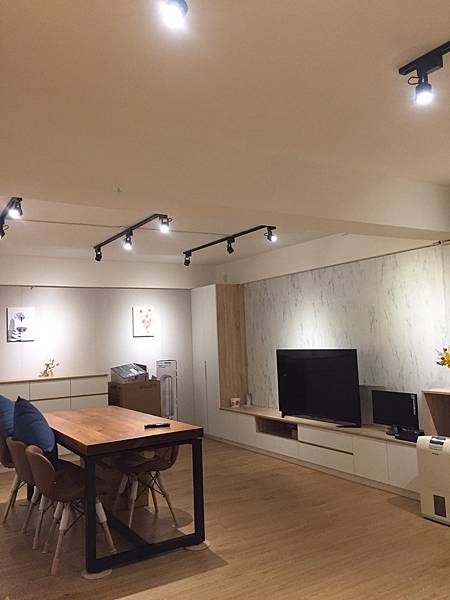 台中市將閒置的地下室空間系統櫃活化再利用 台中市將閒置的地下室空間系統櫃活化再利用