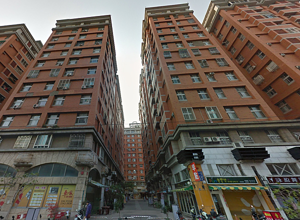 永春法拍分享 廣三大時代凶宅台中市南區工學路59巷 永春法拍分享 廣三大時代凶宅台中市南區工學路59巷