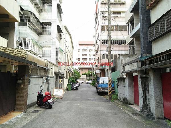 台中市西區五廊街18巷1號法拍屋