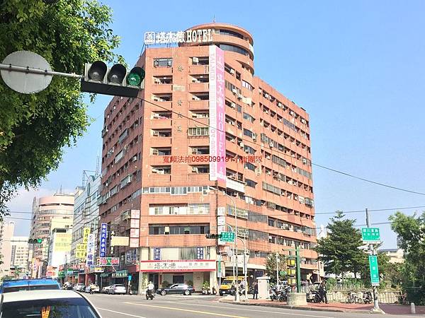 台中市北區柳川西路四段1號地下一樓、地下二樓，一中商圈小唐全省代標代墊