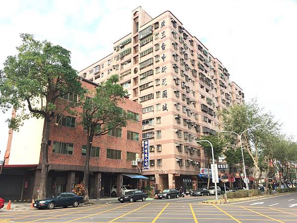 台中市大里區大智路556號透店,東光綠園道小唐全省法拍屋 台中市大里區大智路556號透店,東光綠園道小唐全省代標代墊